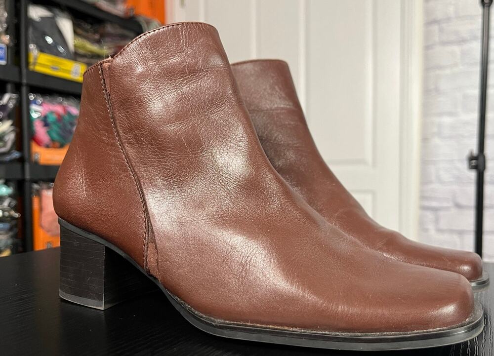 White Mountain "Magna" Buttery Soft Leather Square Toe Ankle Boots, Unworn